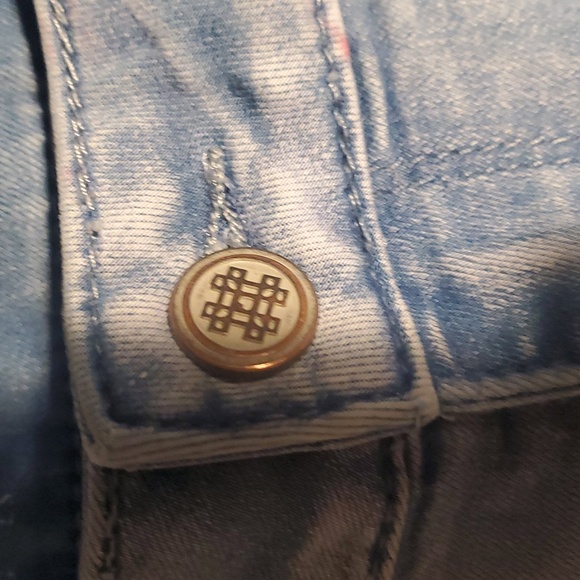 Laurie Felt Mom Jeans - Picture 7 of 15